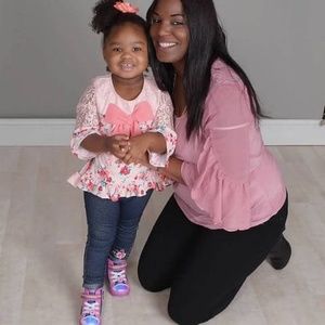 Meet your Posher, Ashley